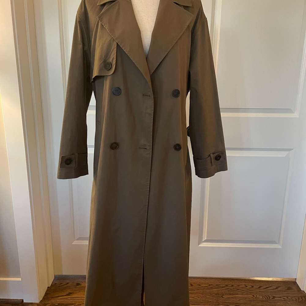 Zara  Olive trench coat Size Small